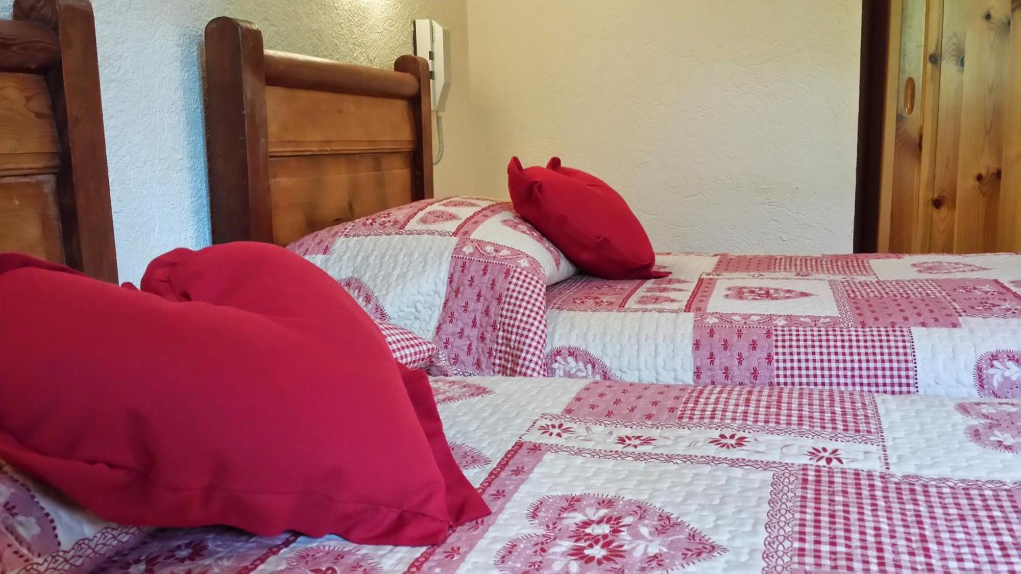 Hotel Locanda Belvedere Courmayeur Eksteriør billede