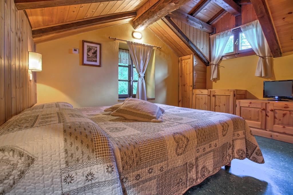 Hotel Locanda Belvedere Courmayeur Eksteriør billede