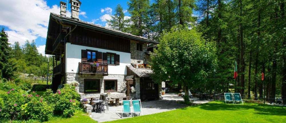 Hotel Locanda Belvedere Courmayeur Eksteriør billede